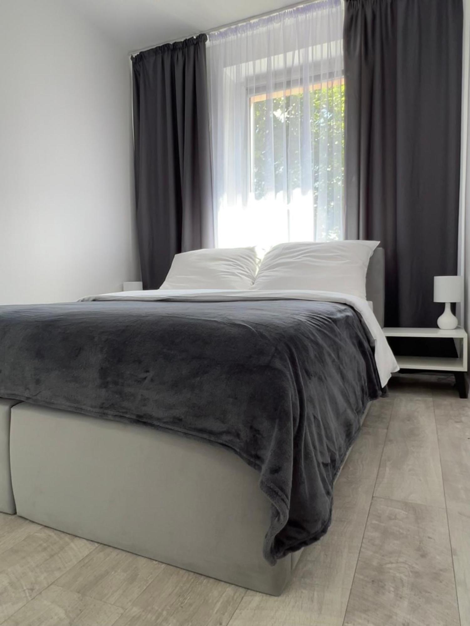 Apartament Eros Rynek Boleslawiec  Exterior foto